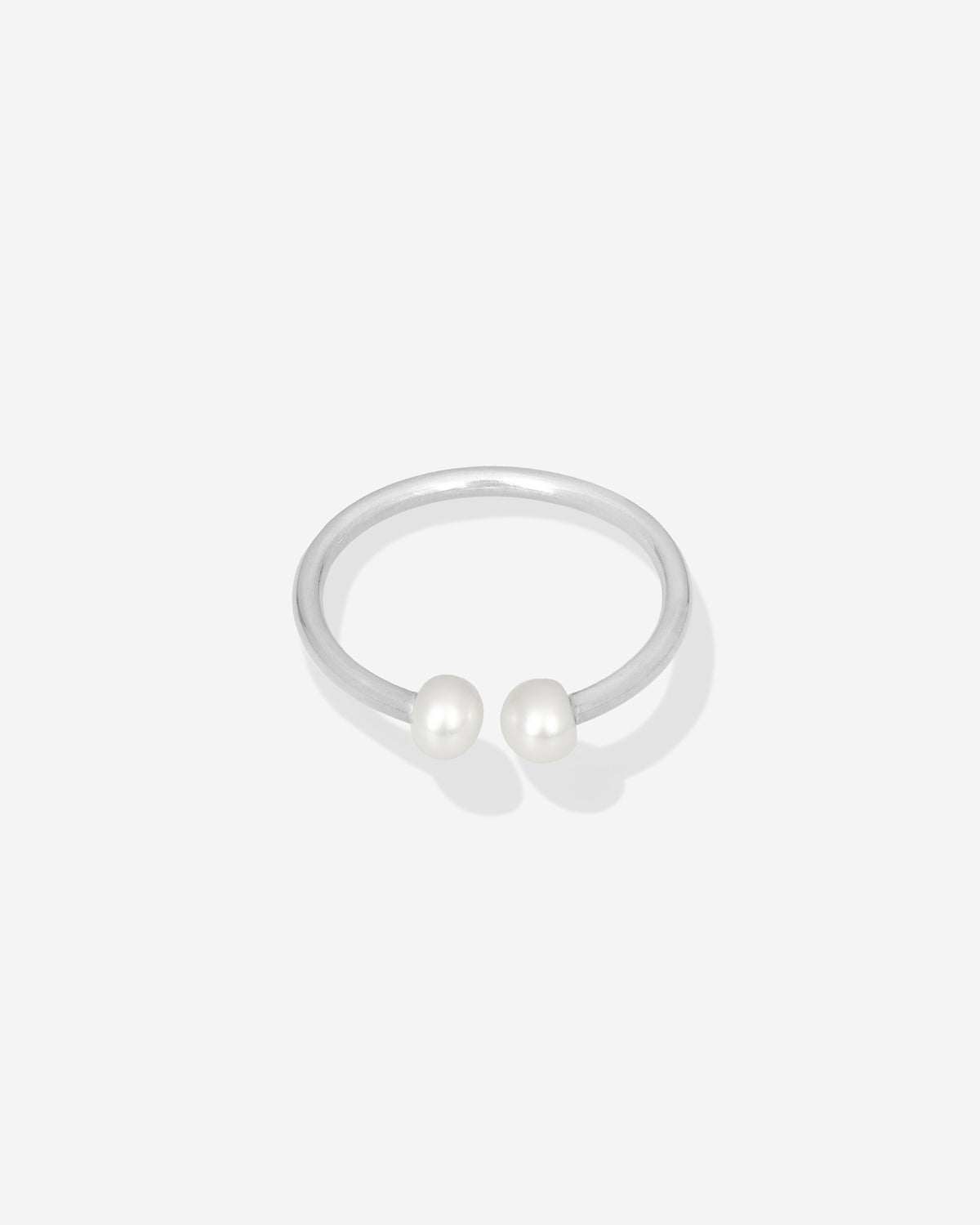 Pearl Naked Crab Eye Ring in silver with pearls, for COLD SKIN.