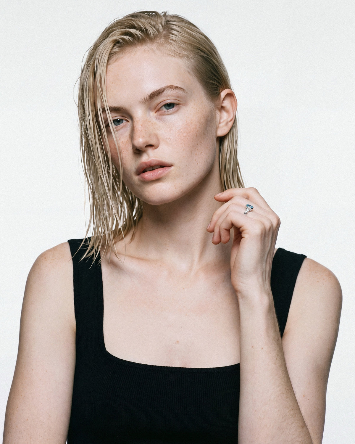 ARISHI Elf Ring in Silver & Blue, worn by a model, for COLD SKIN.