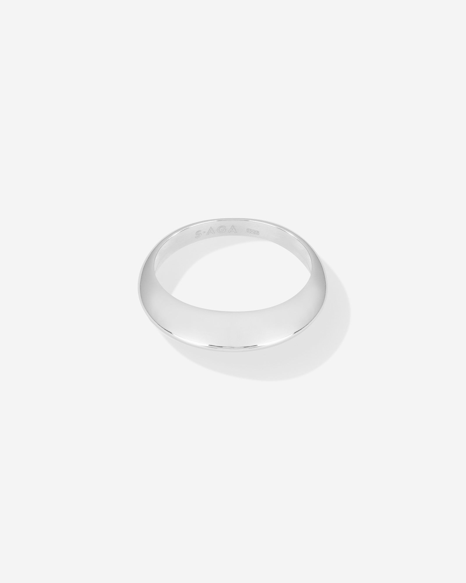 Saga Small Anchor Ring in silver, for COLD SKIN.