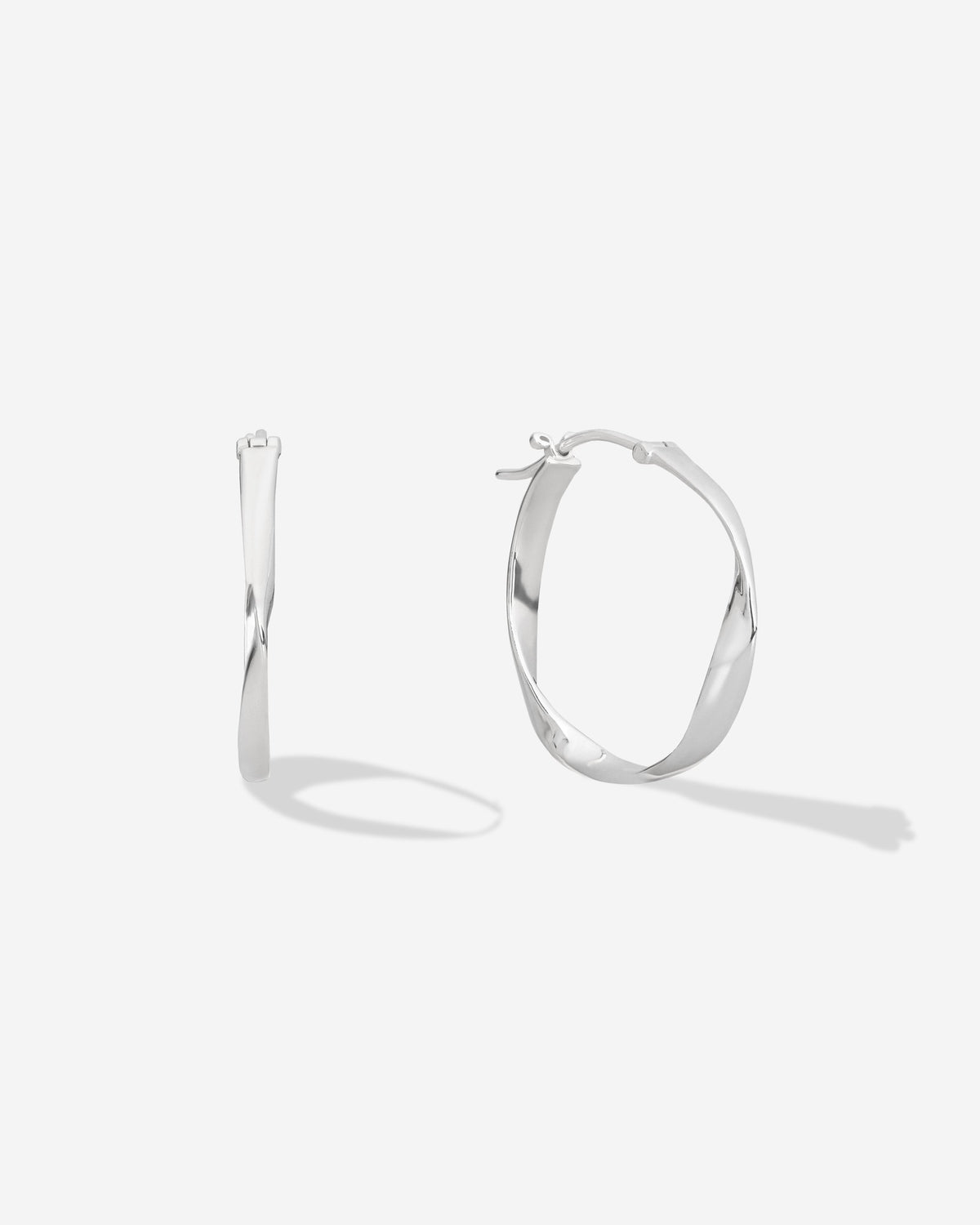 Seaster Tide Hoop in silver, for COLD SKIN.