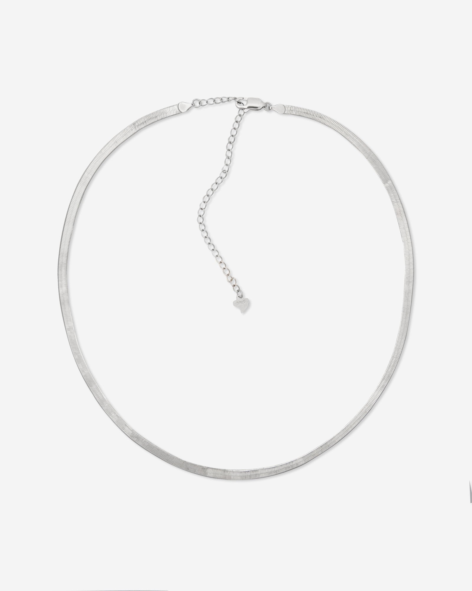 Baixa Alexa Chain in silver, for COLD SKIN.