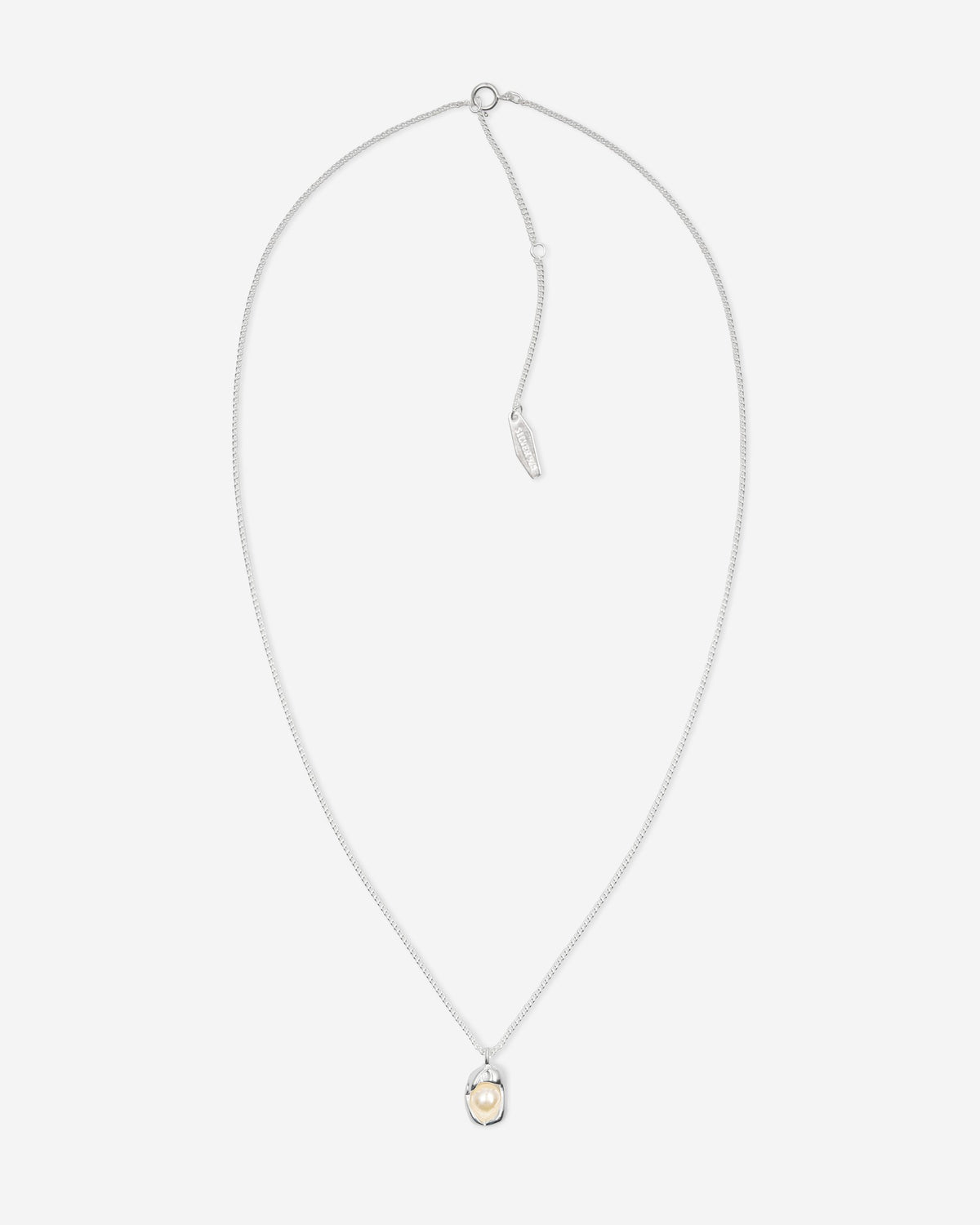 Baixa Isa Pearl Necklace in silver with pearl, for COLD SKIN.
