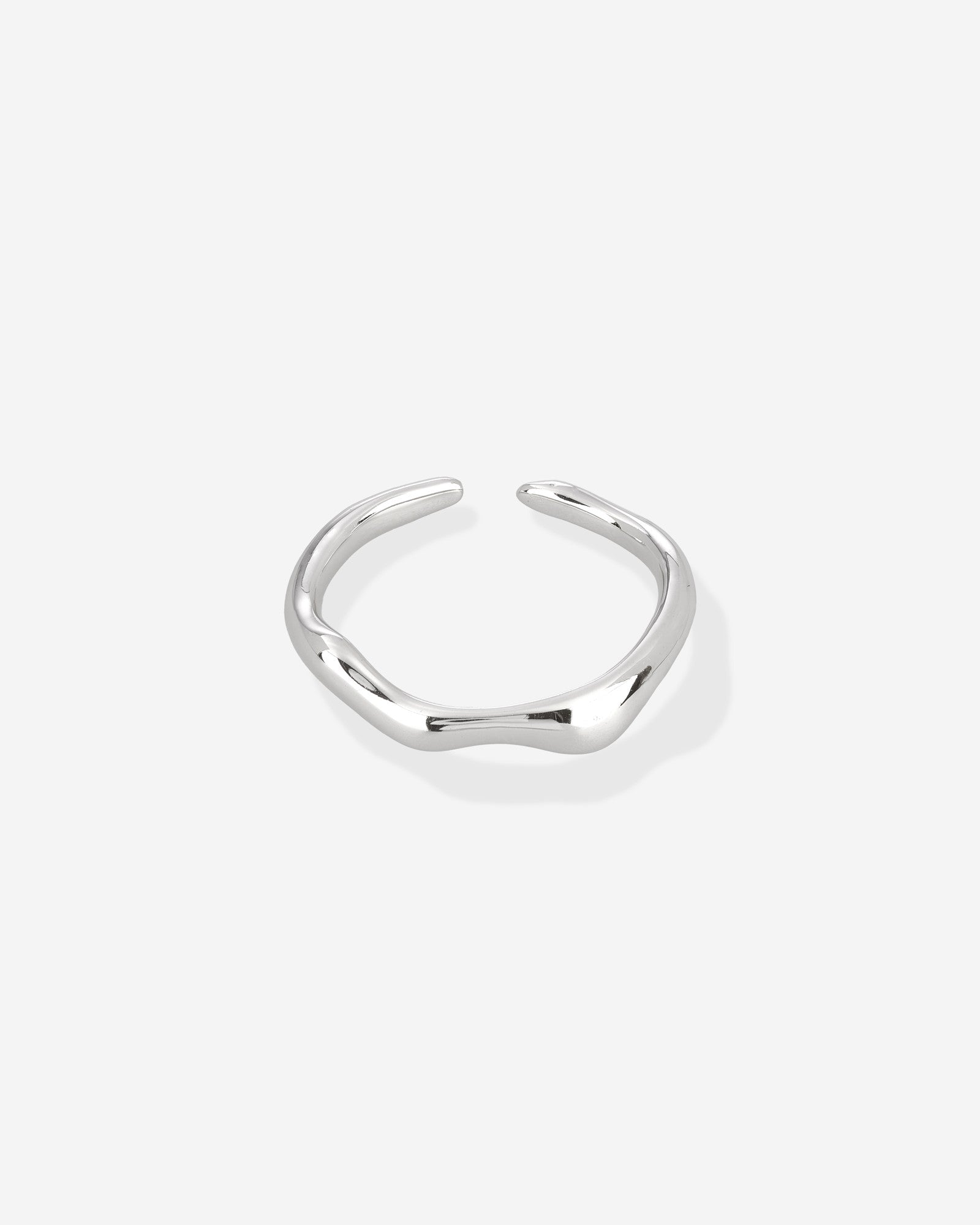 Baixa Julia Ring in silver, for COLD SKIN.