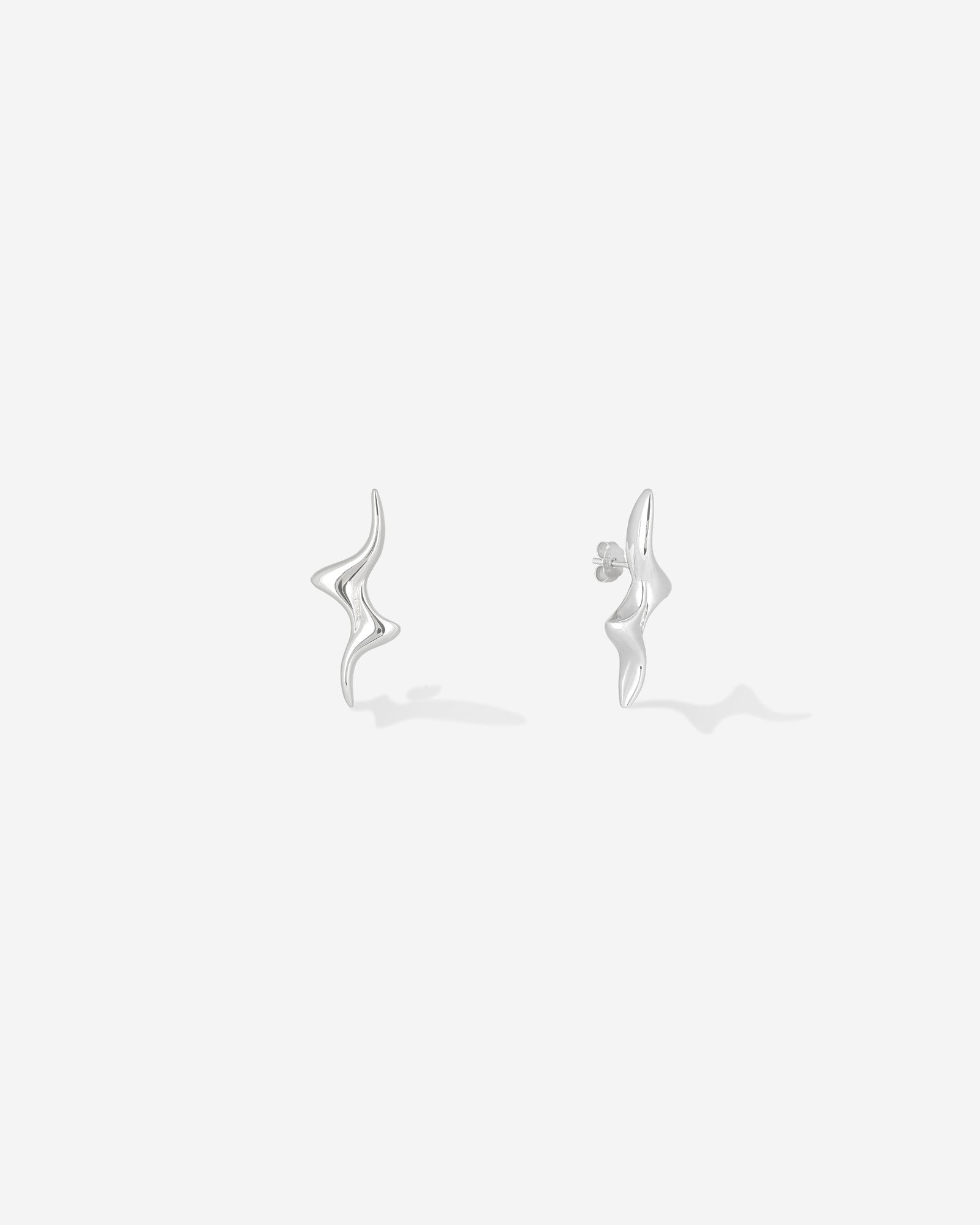 Baixa Raven Studs in silver