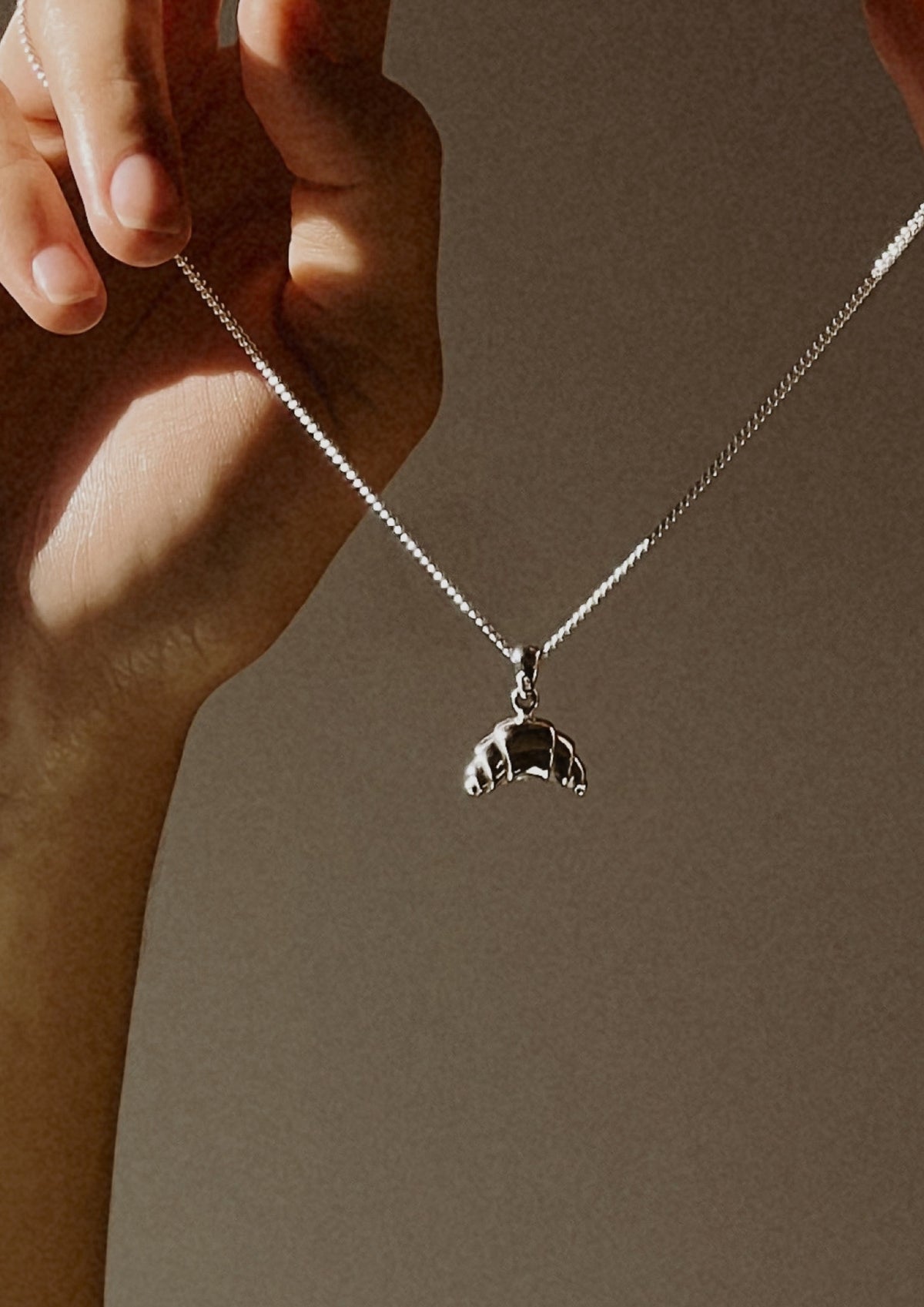 Croissant Necklace - Argent