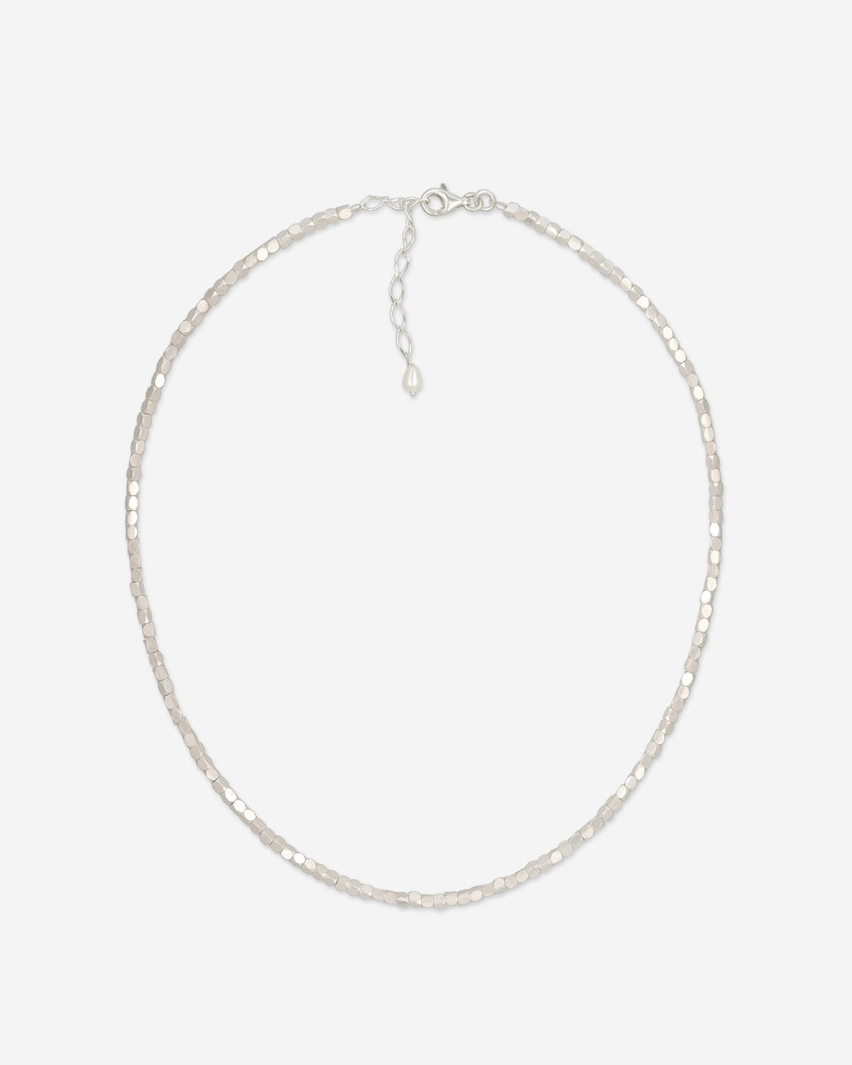 Pearl Naked Cubes Choker in silver.