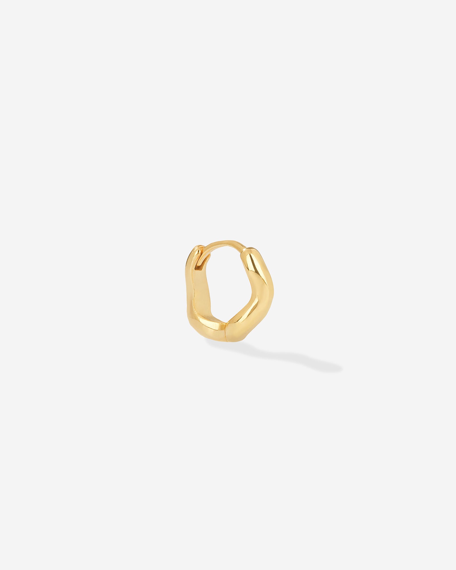 Louis Abel Aurea Polished Mini Hoops in gold.