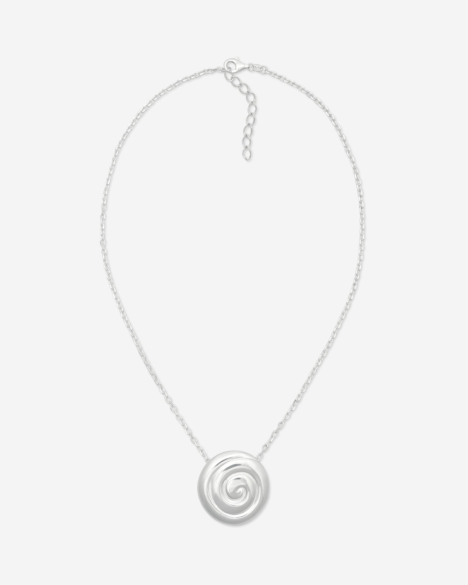 Louis Abel Uzu Mid Necklace silver on silver chain.