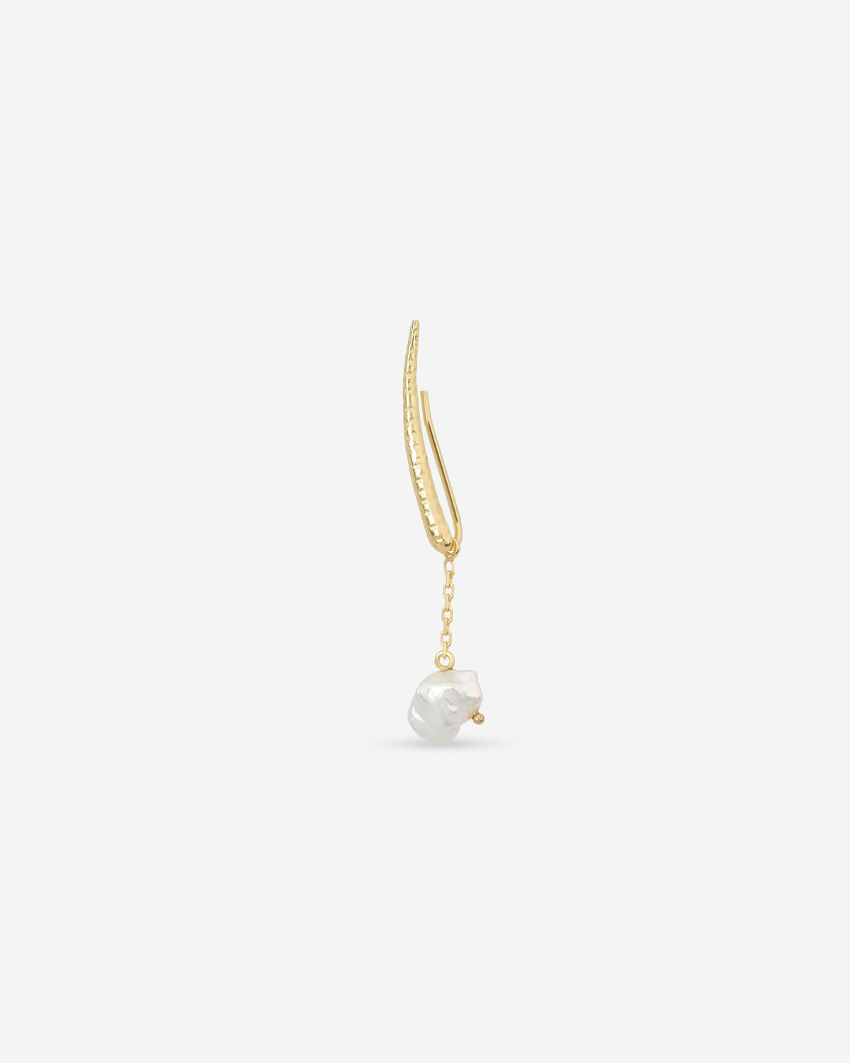 Seaster Sumbawa Ear Cuff in gold, for COLD SKIN.
