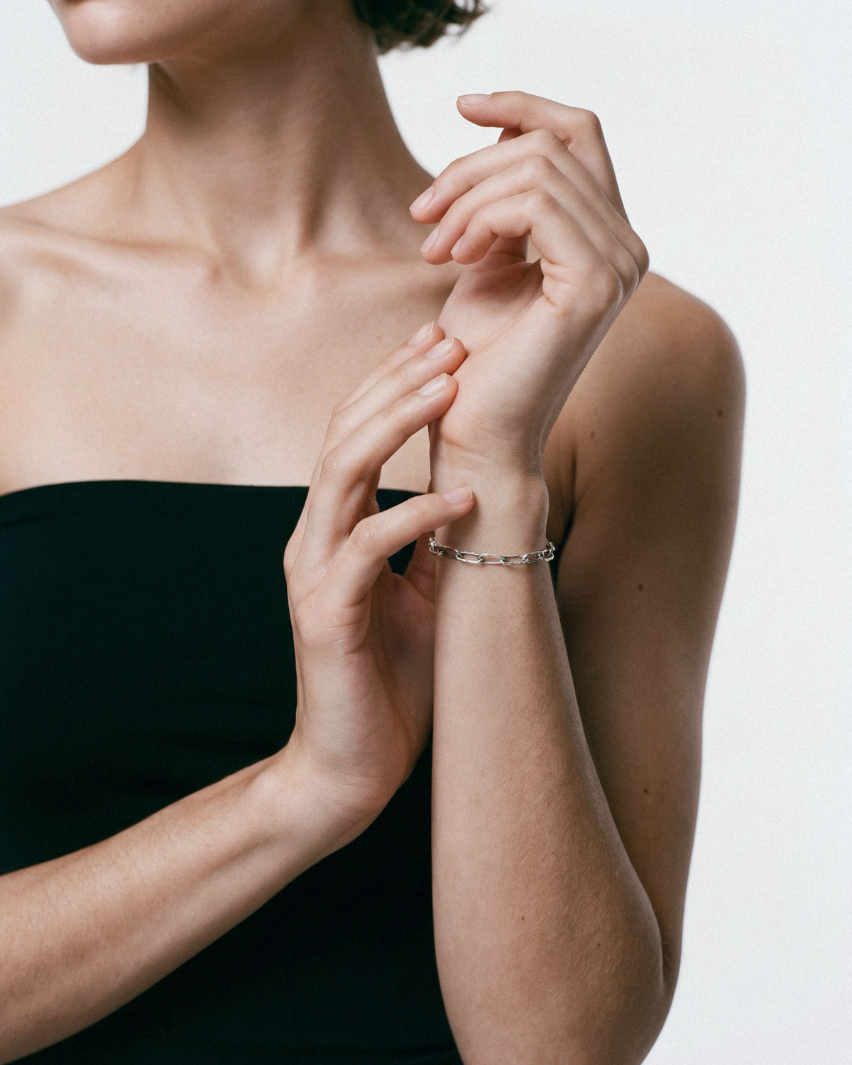 SEASTER Swell Bracelet in Silver, worn by a model – close-up, for COLD SKIN.